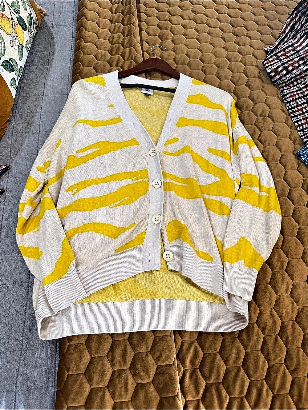 cabi Roar Cardigan Yellow & White Abstract Cardigan XS